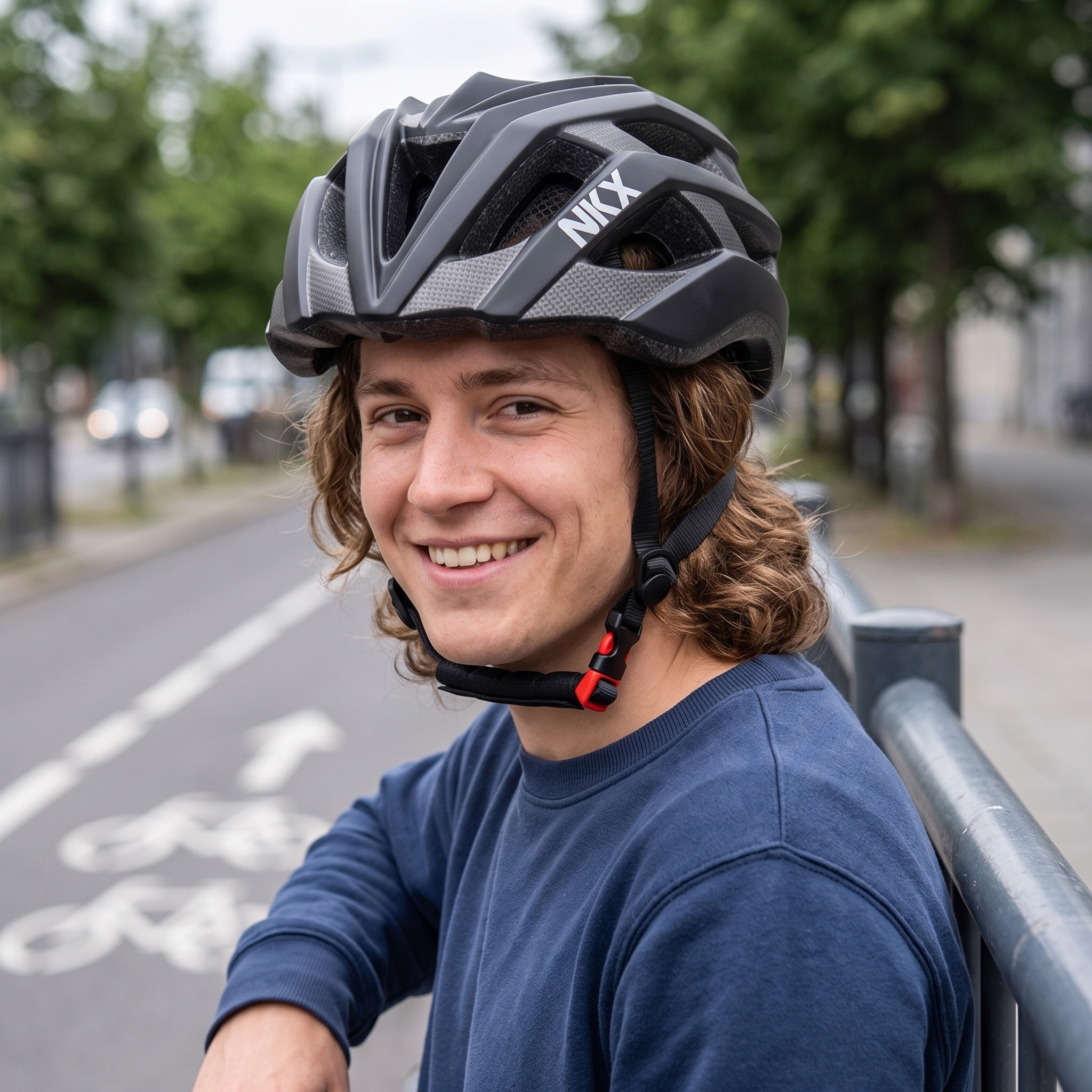 NKX Racer Pro Fahrradhelm