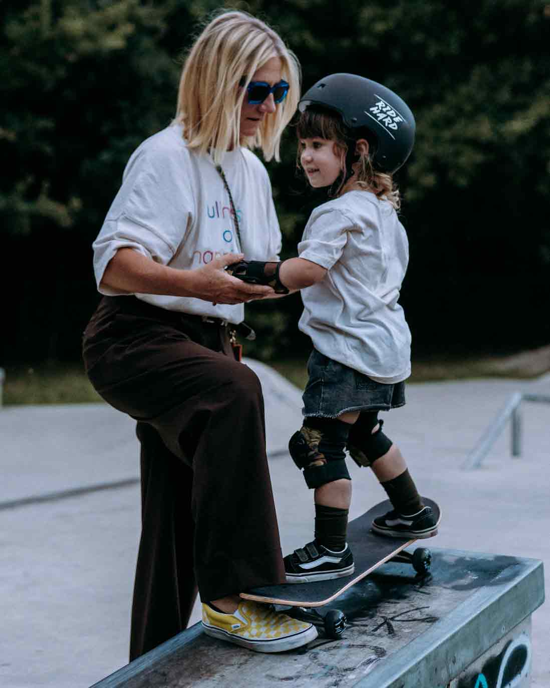 NKX Brain Saver zertifizierter Skate-Helm
