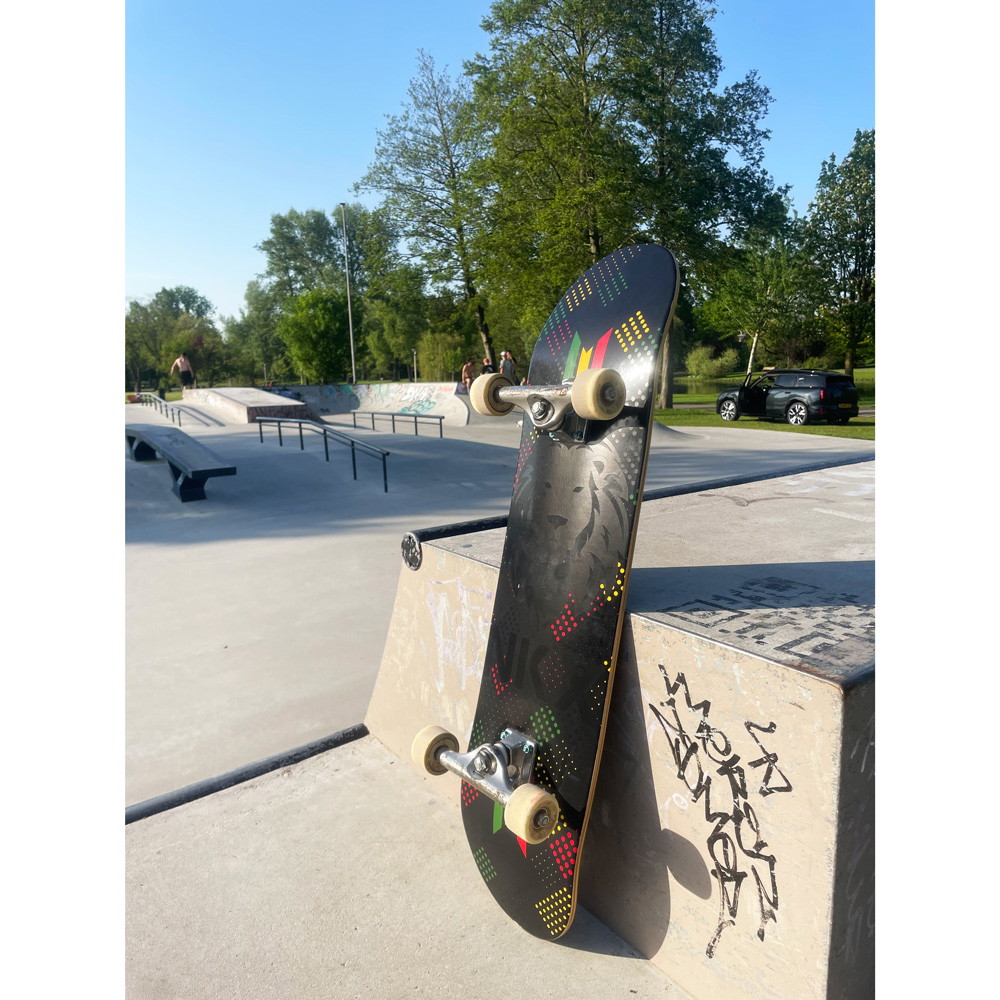NKX Rasta Royal Skateboard