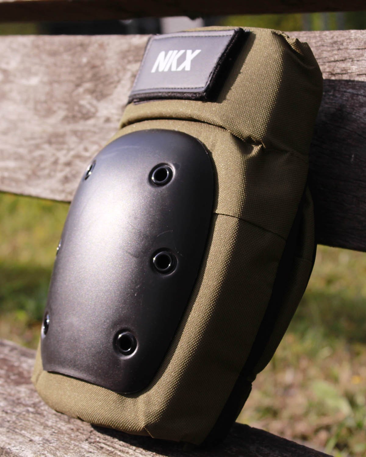 NKX 3er-Pack Pro Schutz-set - Knieschützer, Ellenbogenschützer und Handgelenkschützer