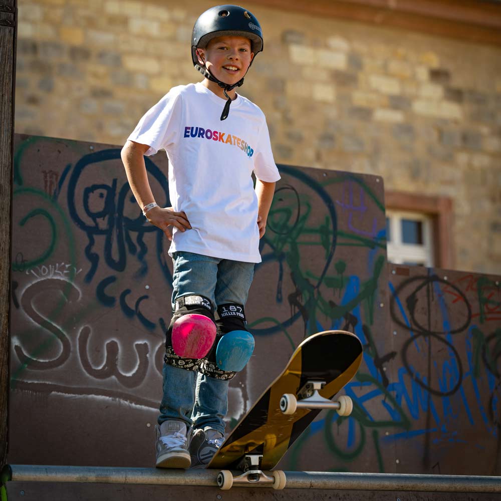 NKX Skateboard 8,25