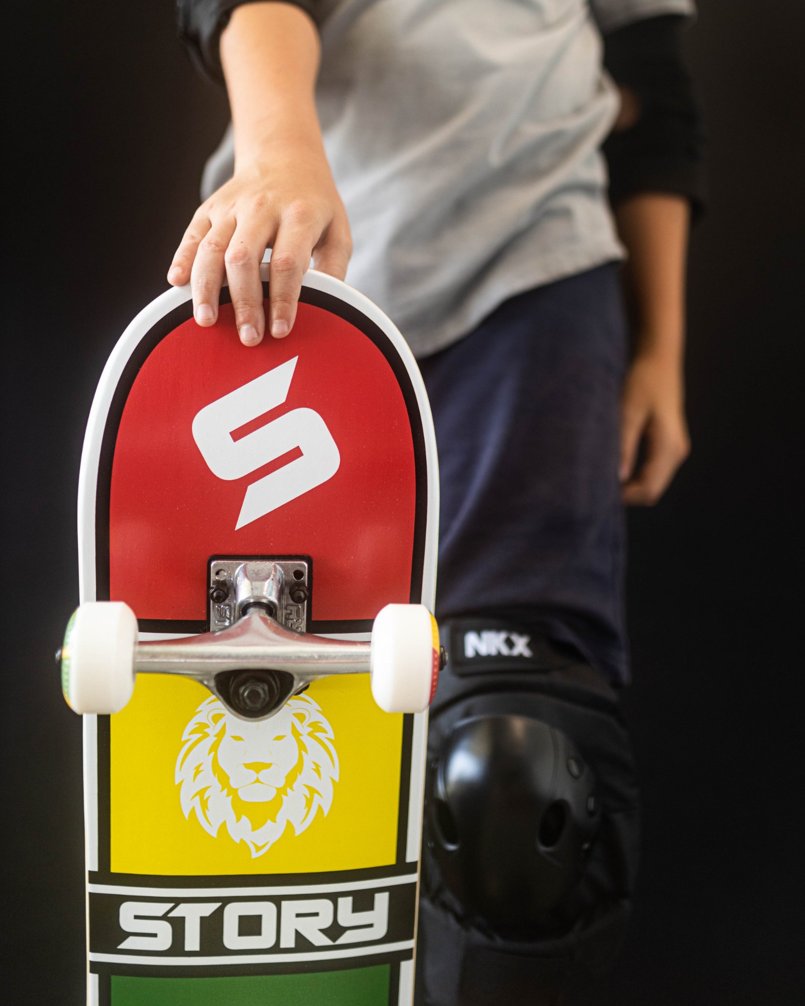 Story 7.5" Skateboard