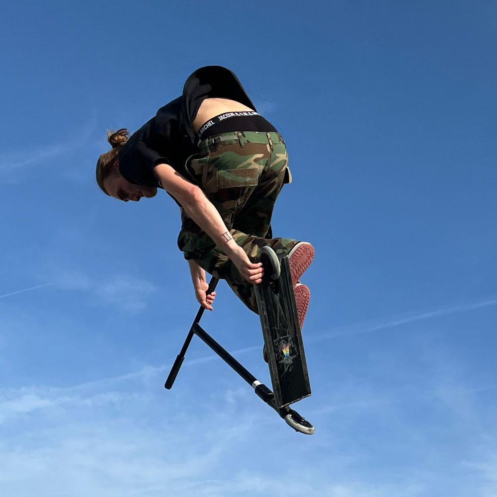 NKD UFO Stunt Scooter