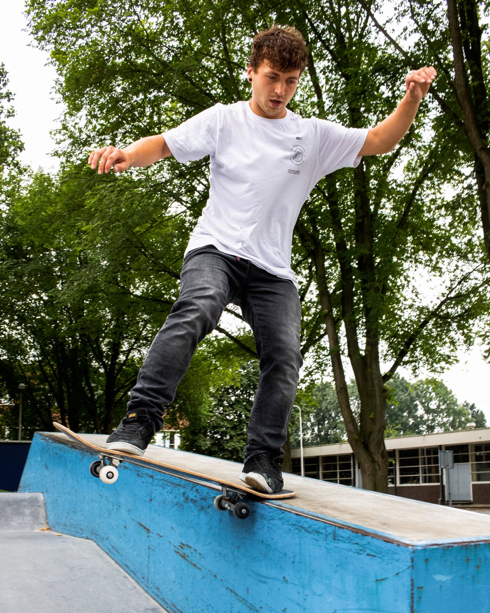 NKX Skateboard 8,25