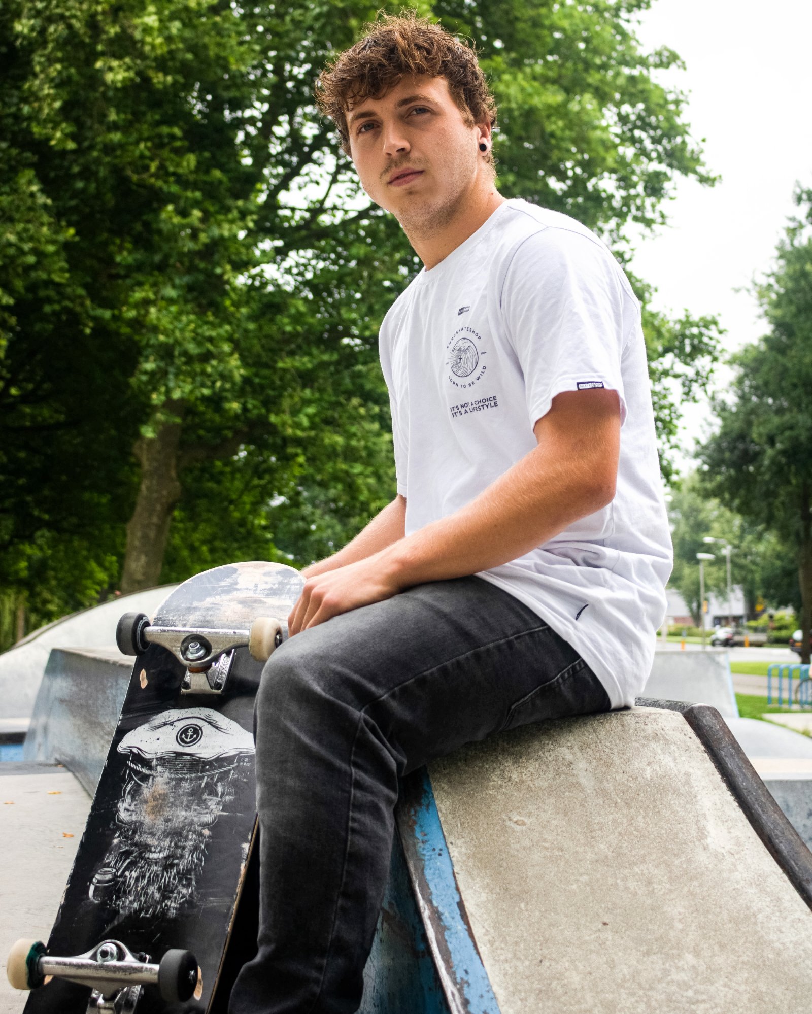 NKX Skateboard 8,25