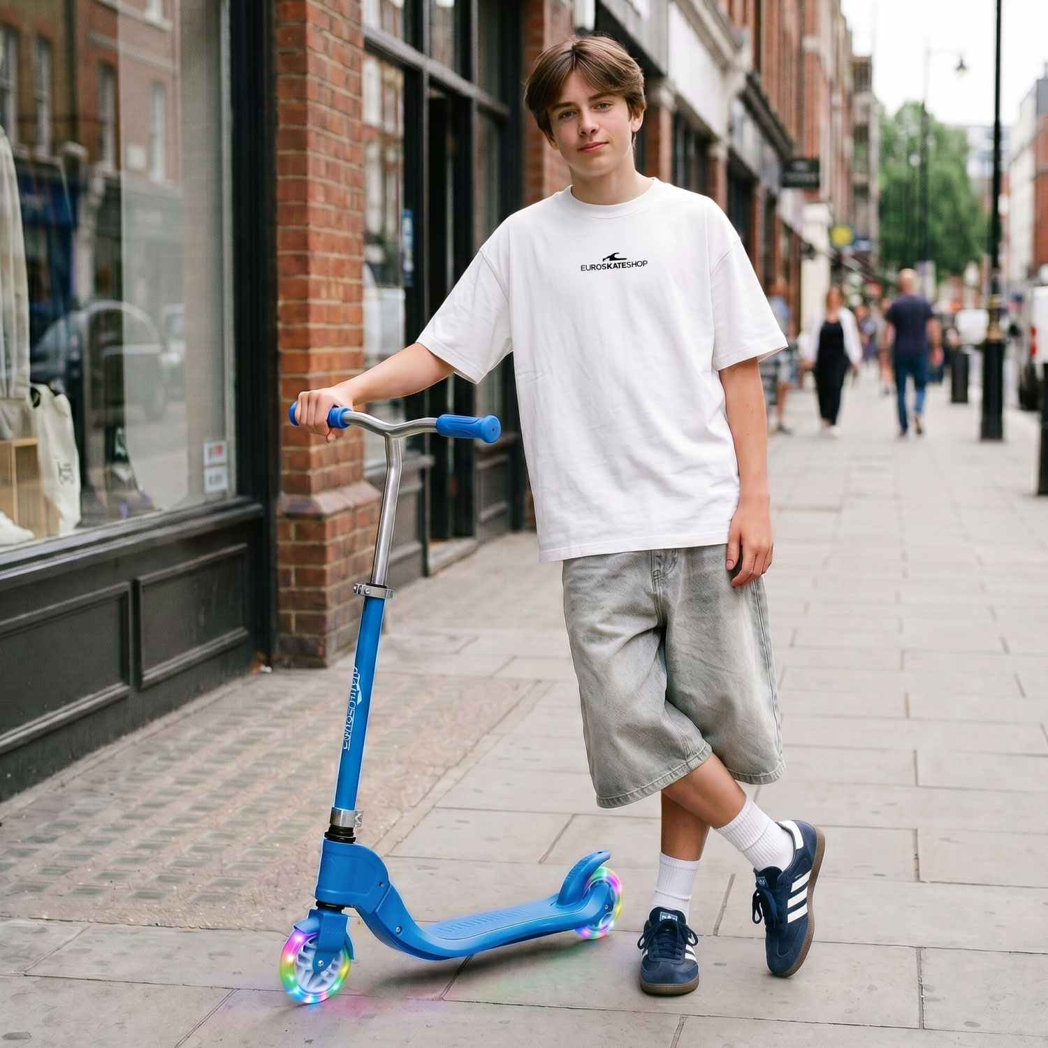 Story Flip Klappbarer LED Scooter