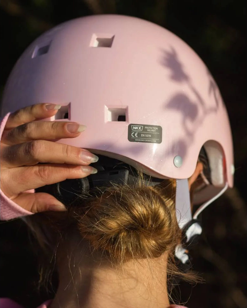 NKX Brain Saver zertifizierter Skate-Helm