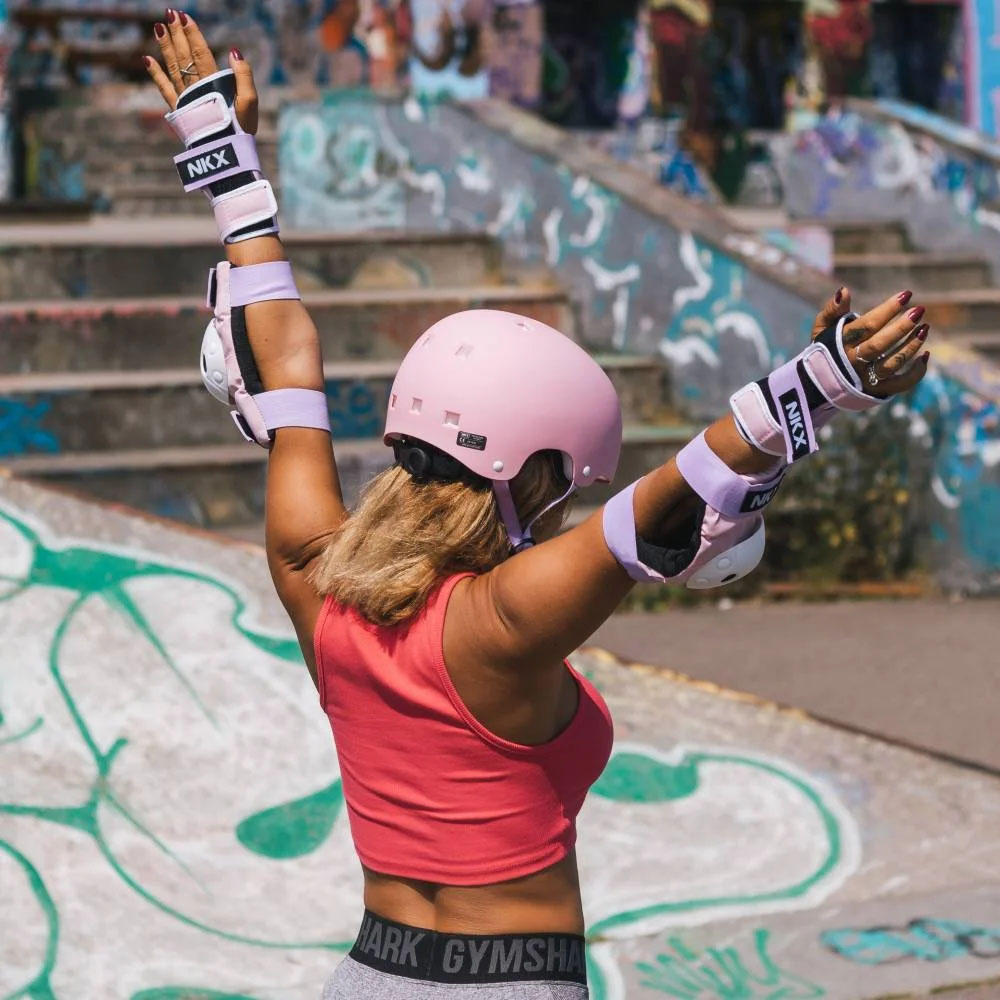 NKX Brain Saver zertifizierter Skate-Helm